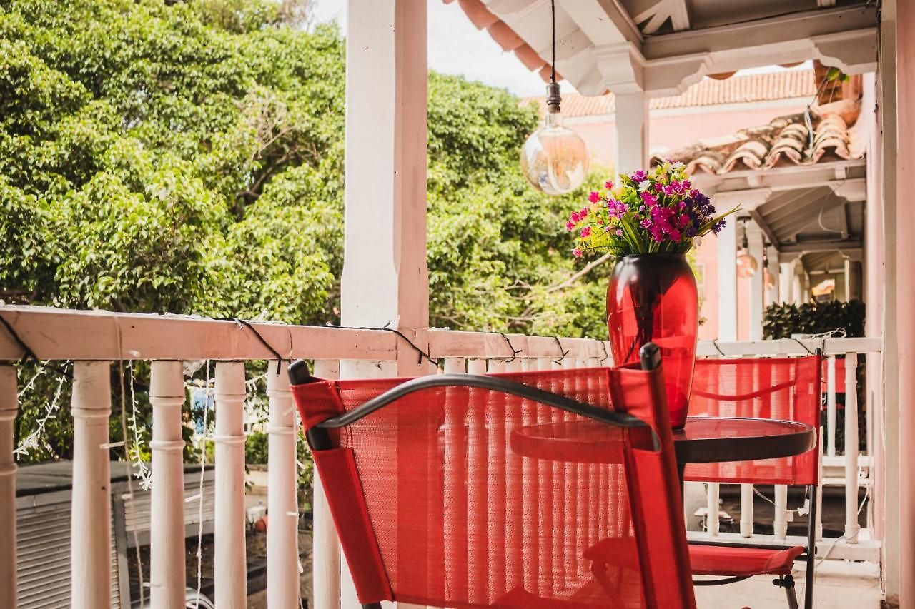 Guest house In Guest - Sd-1 With Balcony In The Old Air Conditioning And Wifi Cartagena
