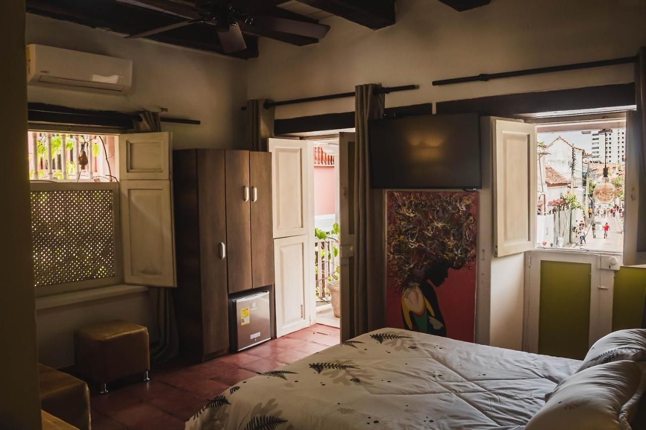 In Guest - Sd-1 With Balcony In The Old Air Conditioning And Wifi Cartagena